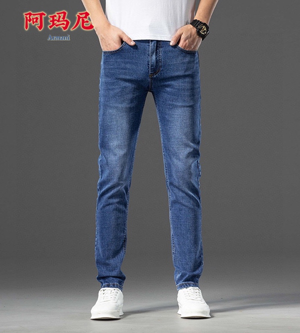 ブランドジーンズ背面デザイン